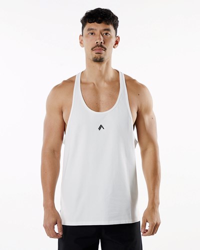 Alphalete Fitted Performance Stringer Biele | 876-SEKQAW