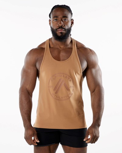 Alphalete Fitted Performance Stringer Rust | 392-RKLZMB