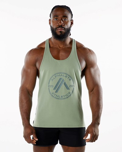 Alphalete Fitted Performance Stringer Sage | 639-UXHFZO