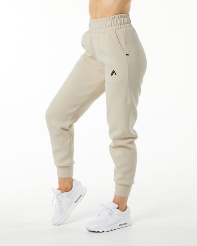 Alphalete Interlock Knit Cuffed Jogger Vanilla | 703-CVFHQJ