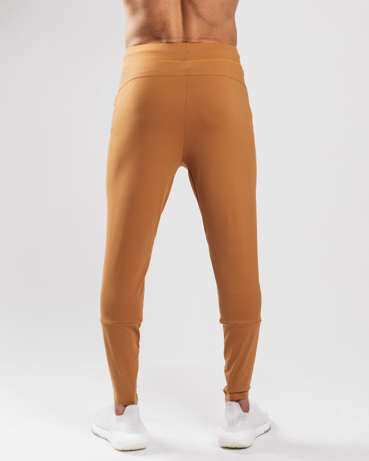 Alphalete 4-Way Stretch Jogger Camel | 571-VRPJBZ