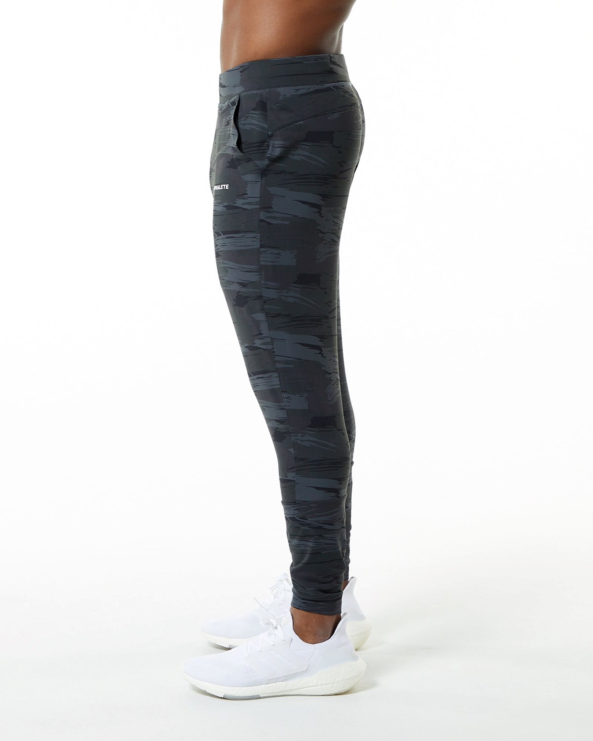 Alphalete 4-Way Stretch Jogger Čierne Maskacove | 756-DBEAGO