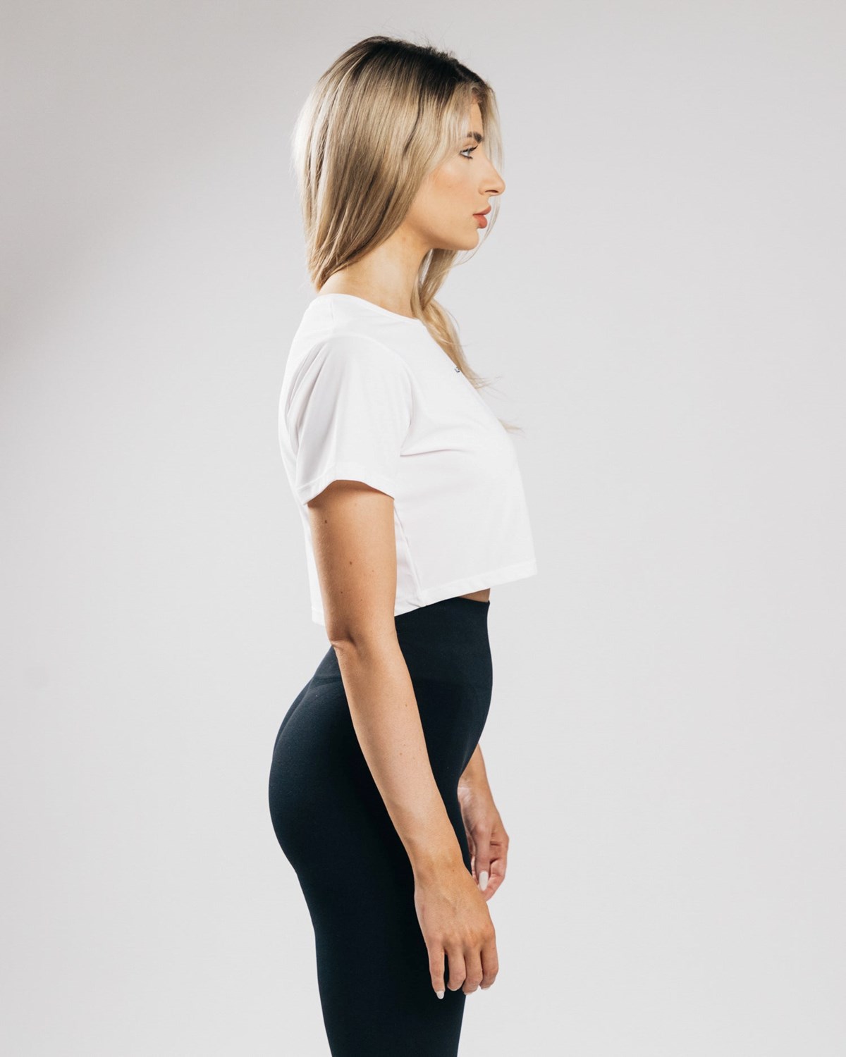 Alphalete Cropped Lahke Kratke Sleeve Biele | 048-XBOCTI