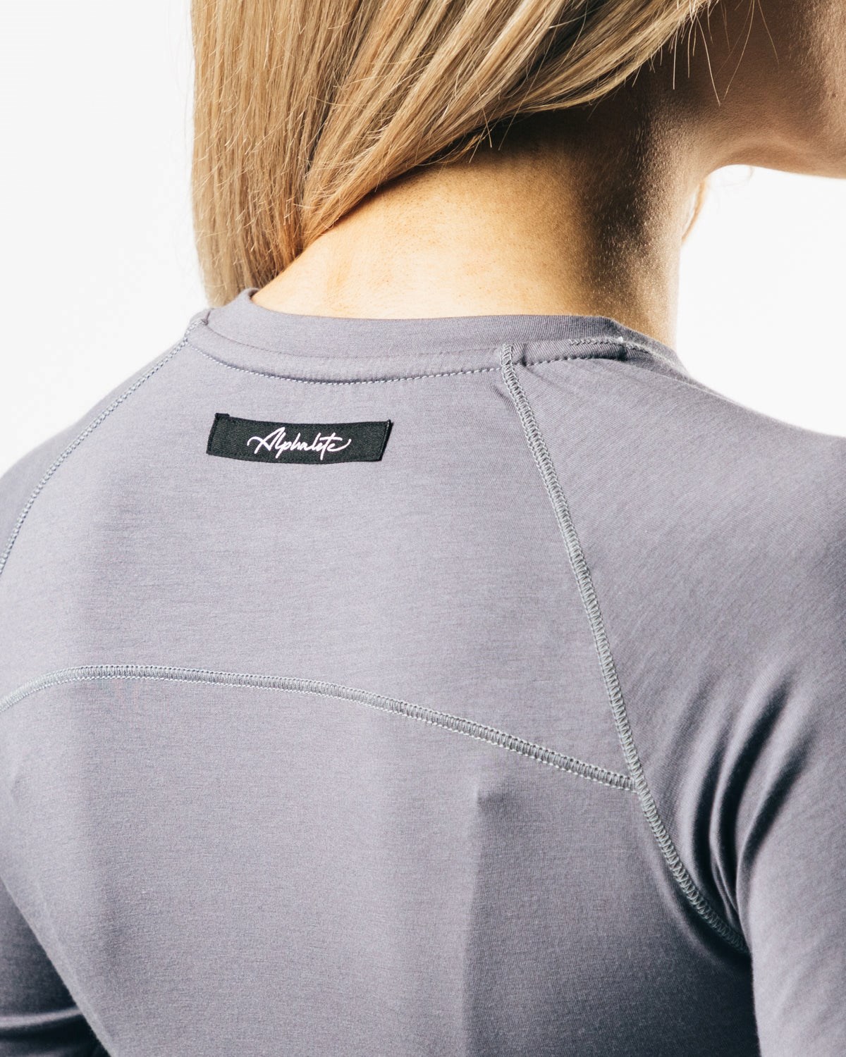 Alphalete Cropped Premium Long Sleeve Still Water | 014-ASVXFN