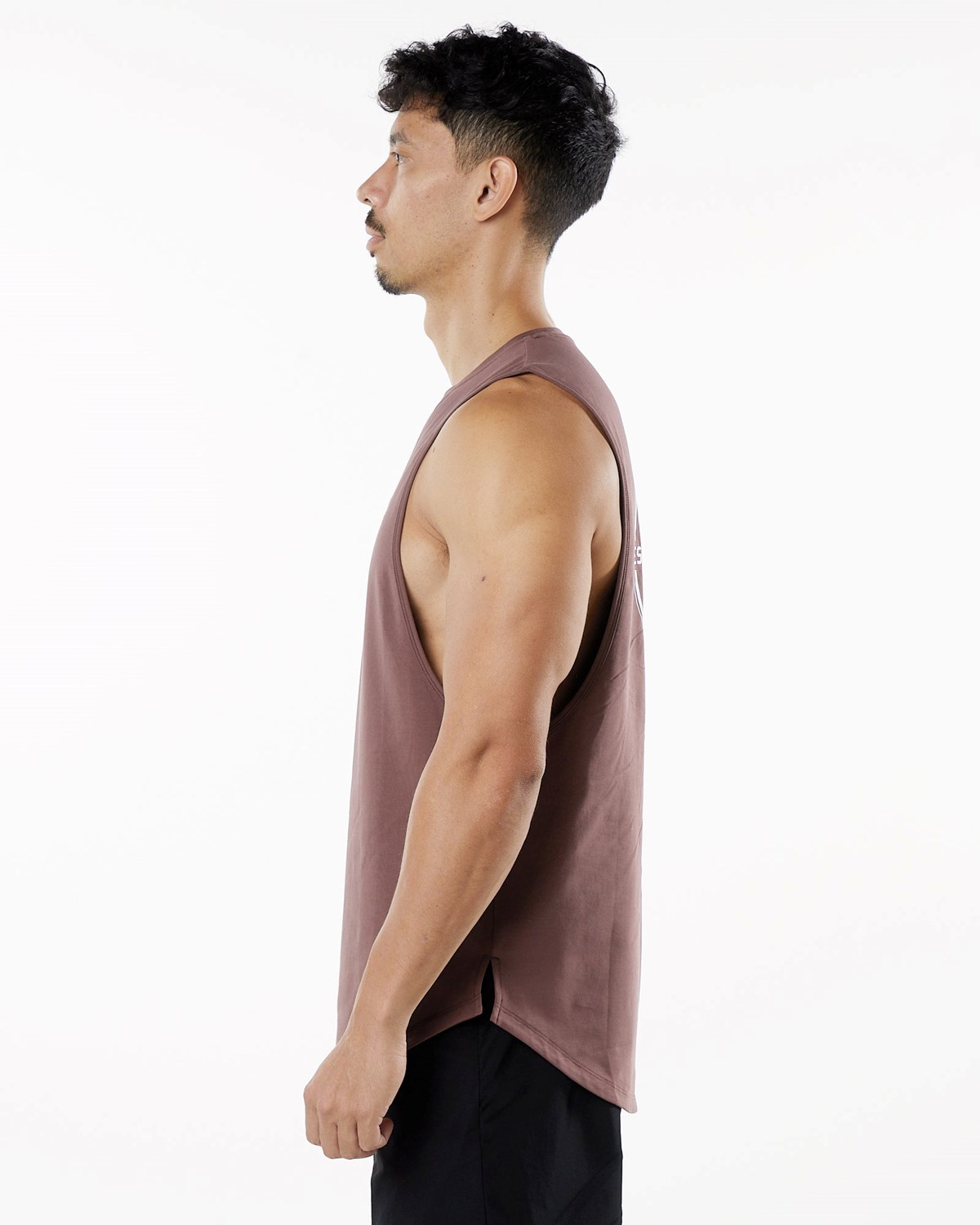 Alphalete Fitted Performance Tank Merlot | 732-EPCOIH