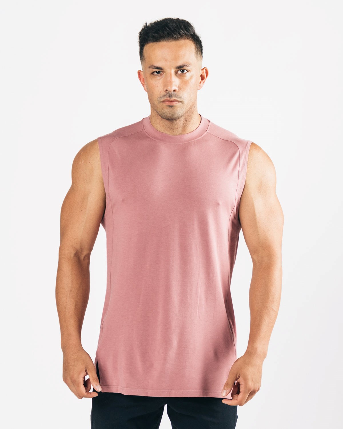 Alphalete High-Neck Premium Cutoff Cranberry Ice | 819-FMWZBY