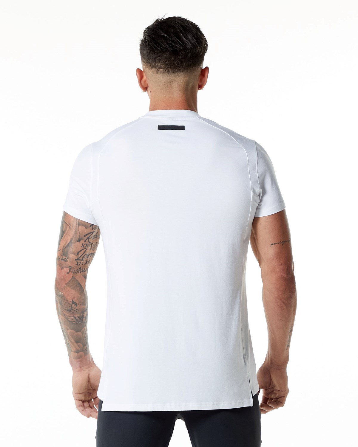 Alphalete High-Neck Premium Kratke Sleeve Tee Biele | 358-JTKLAG