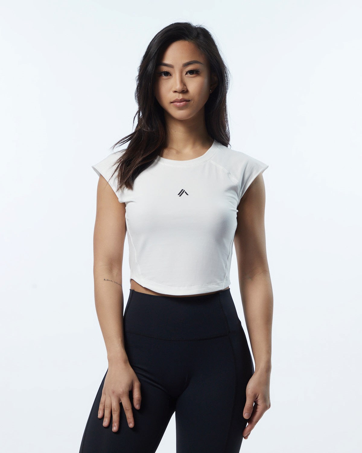 Alphalete High Performance Kratke Sleeve Crop Tee Resin | 039-QBEHOY