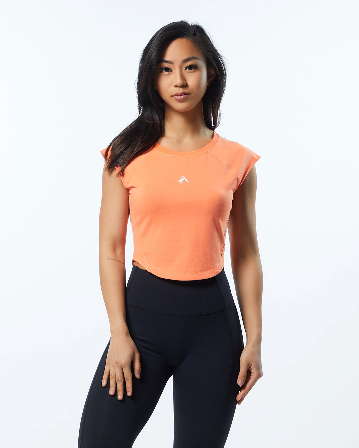 Alphalete High Performance Kratke Sleeve Crop Tee Electric Peach | 534-XVKQSD