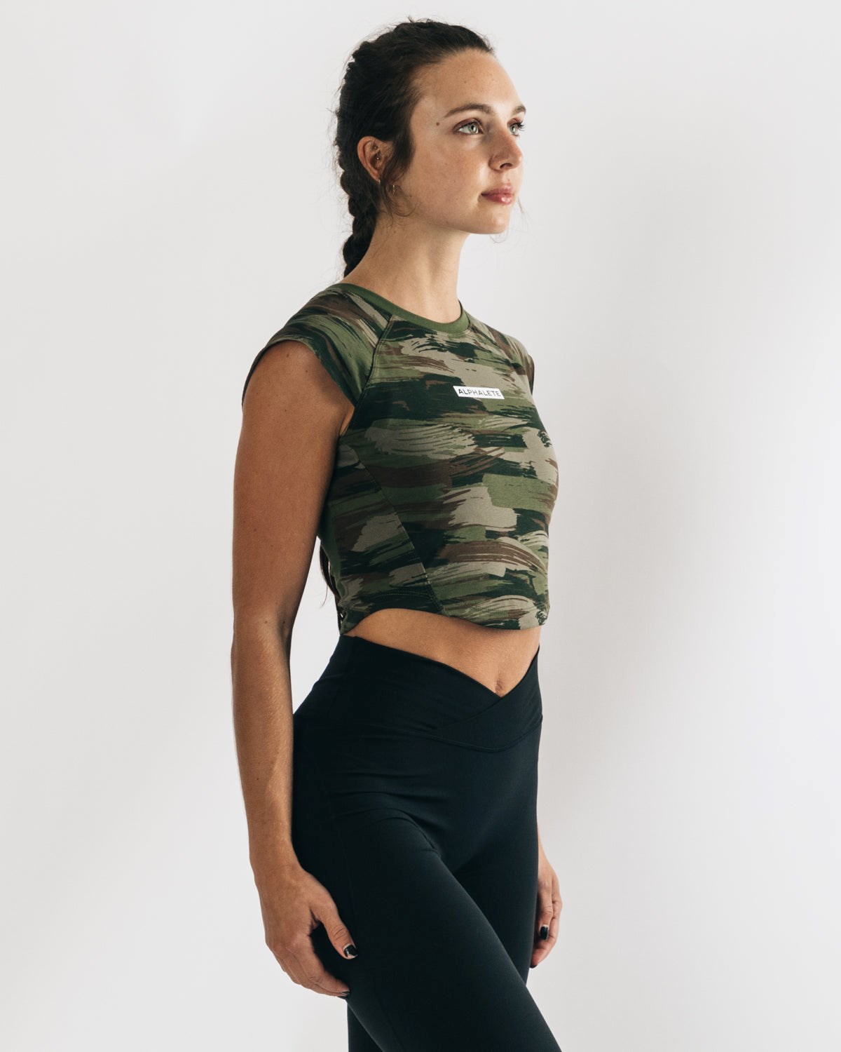 Alphalete High Performance Kratke Sleeve Crop Tee Olivovo Zelená Maskacove | 745-GODHCV