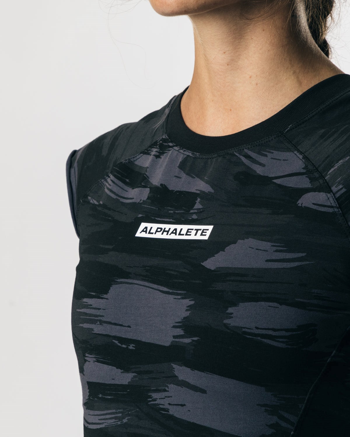 Alphalete High Performance Kratke Sleeve Crop Tee Čierne Maskacove | 796-LHNXED