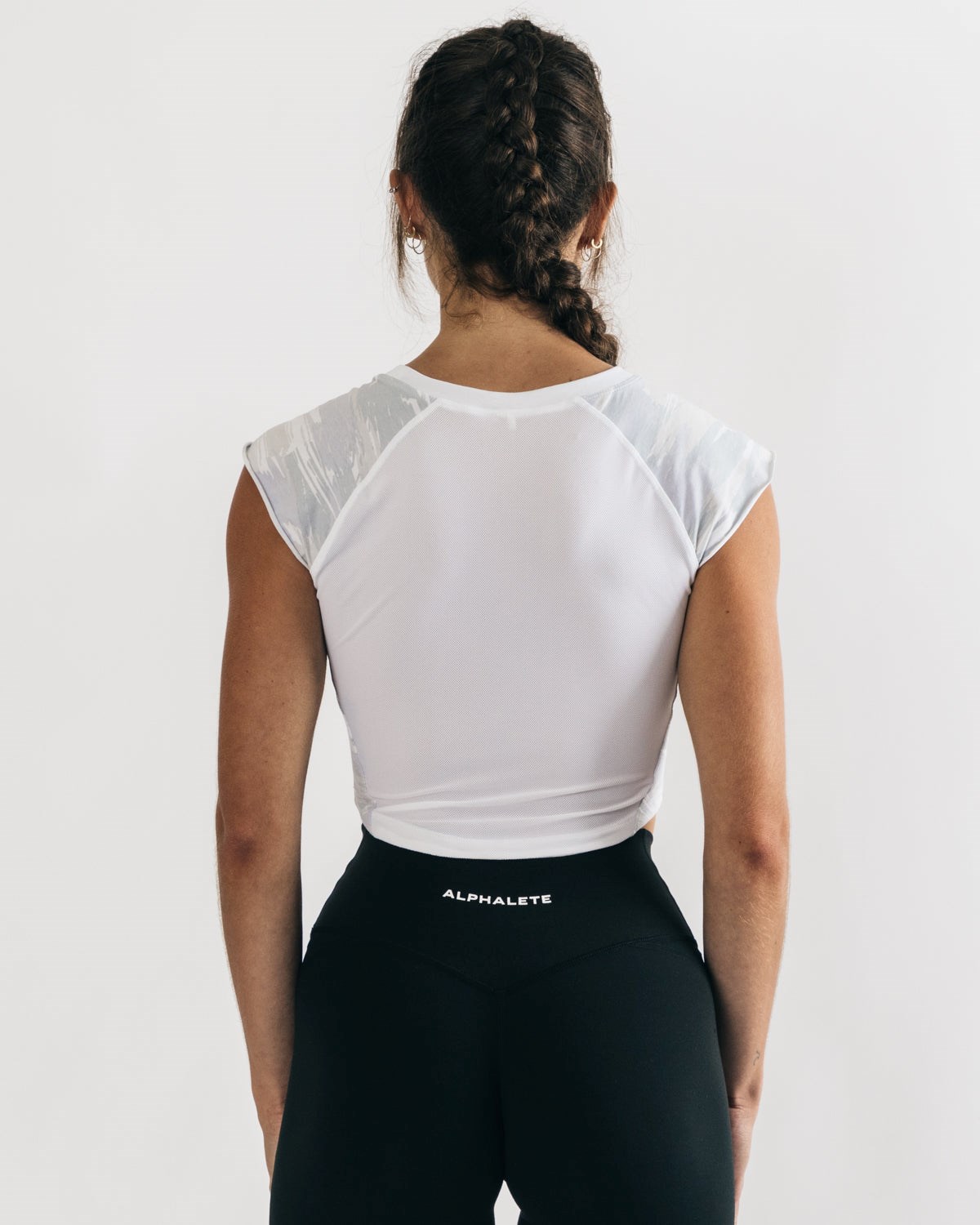 Alphalete High Performance Kratke Sleeve Crop Tee Maskacove | 850-AYSVIG