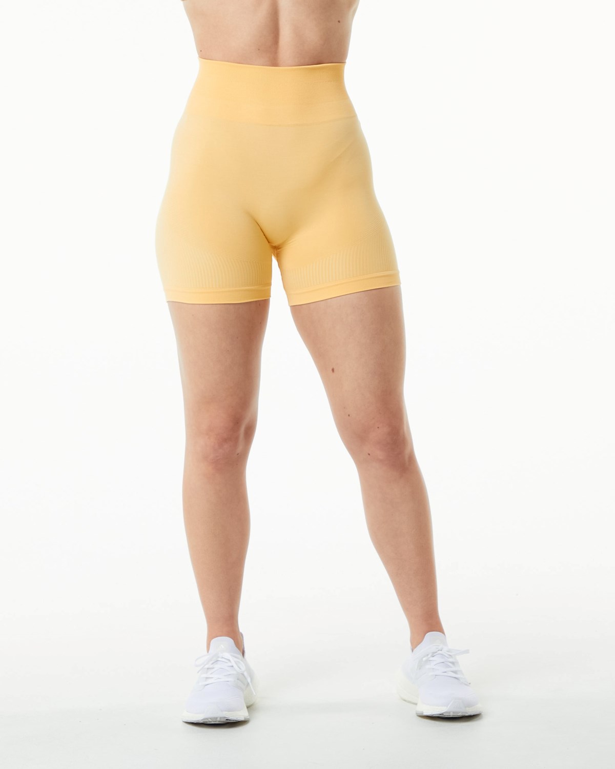 Alphalete High Performance Seamless Kratke Daffodil | 019-JPZESO