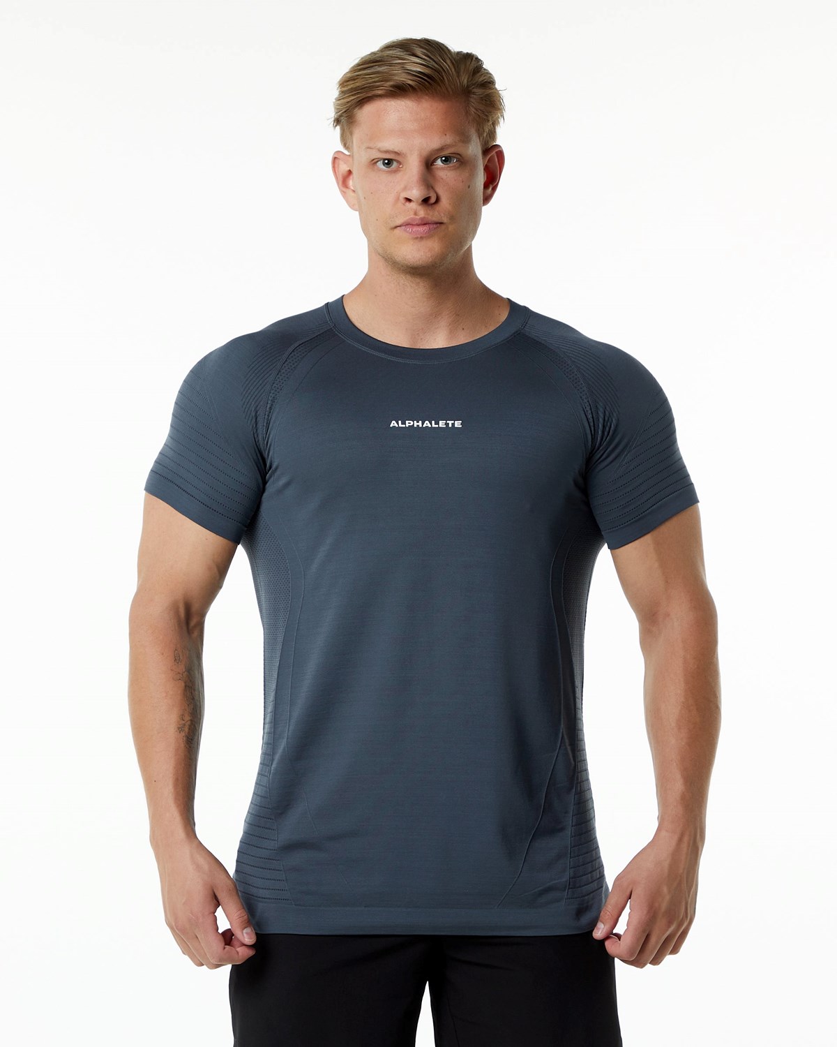 Alphalete High Performance Seamless Kratke Sleeve Tee Carbon | 053-LXRIUG