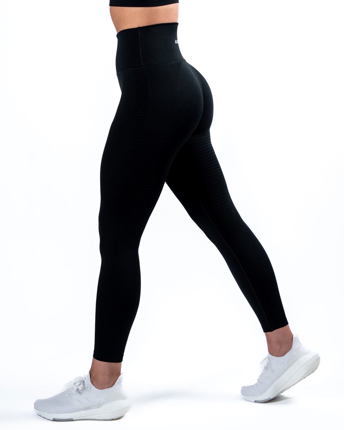 Alphalete High-Performance Seamless Legging Čierne | 416-BMENUI