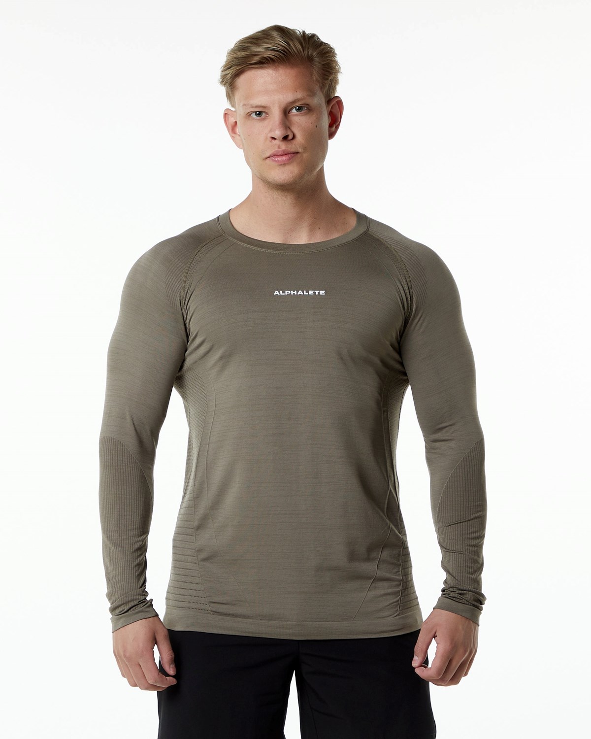 Alphalete High Performance Seamless Long Sleeve Tee Cedar | 056-MVHGQS