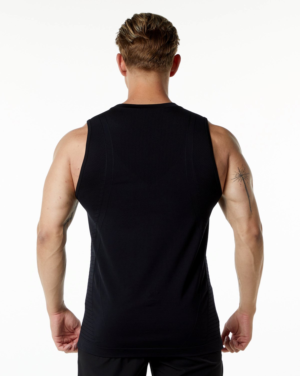 Alphalete High Performance Seamless Tank Čierne | 894-TGIUOB