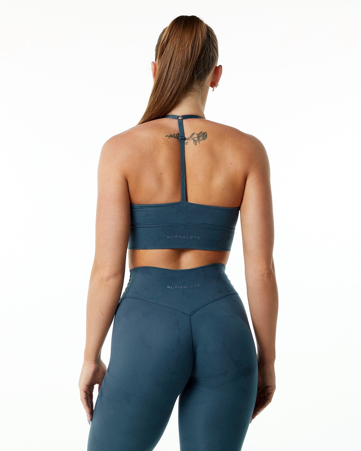 Alphalete Medium-Impact Luxury Sports Bra Modre | 279-UMPIQH