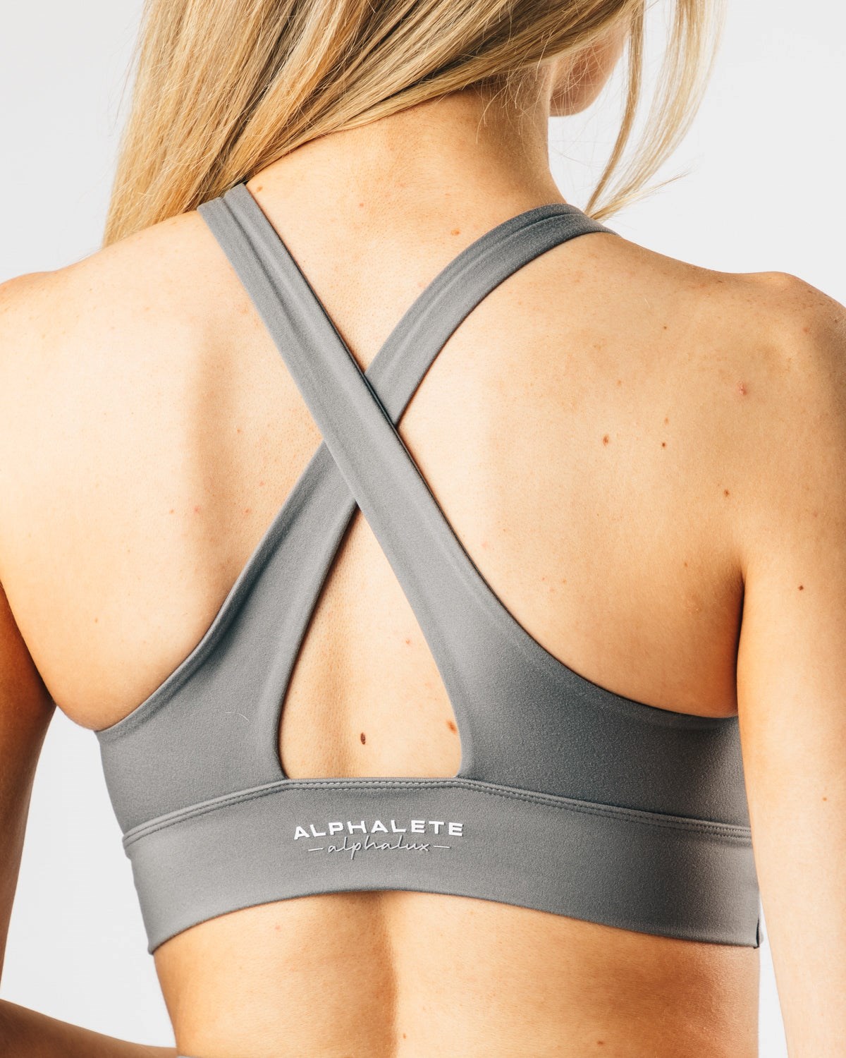 Alphalete Medium-Impact Luxury Sports Bra Quiet Shade | 376-VANLXP