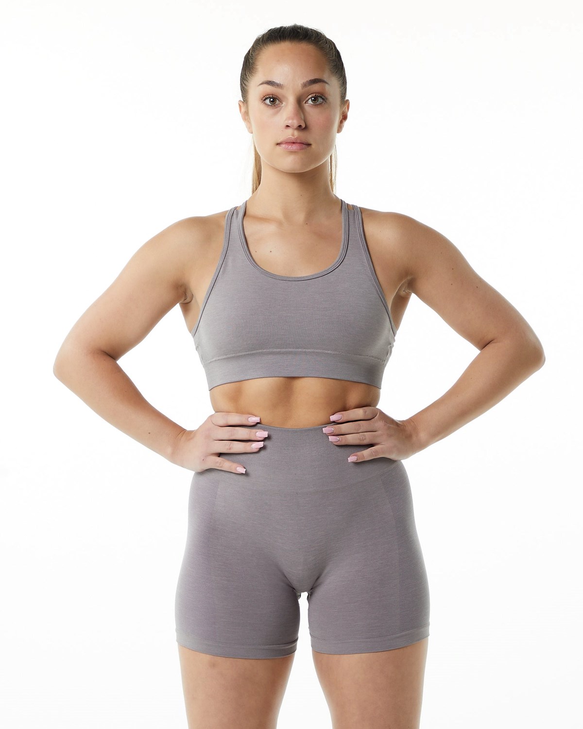 Alphalete Medium-Impact Seamless Sports Bra Siva | 493-XTSHKE