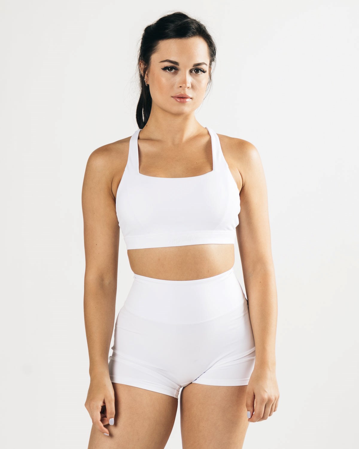 Alphalete Medium-Support Remienkove Open Back Sports Bra Biele | 275-TNLMDB