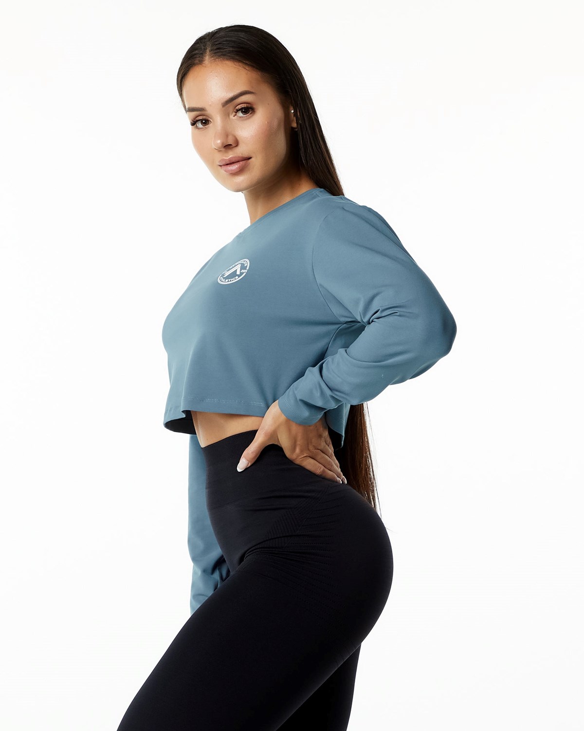 Alphalete Oversized Performance Long Sleeve Crop Modre | 746-FCEDVU