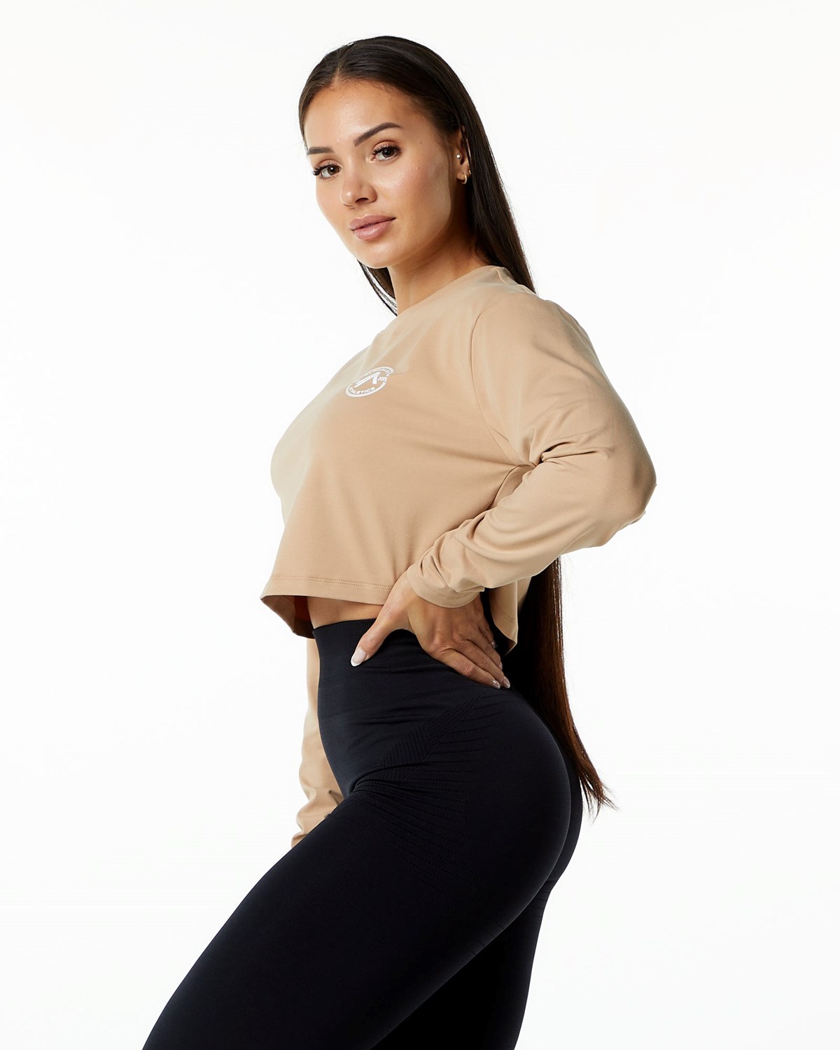 Alphalete Oversized Performance Long Sleeve Crop Taupe | 879-GLWMTZ