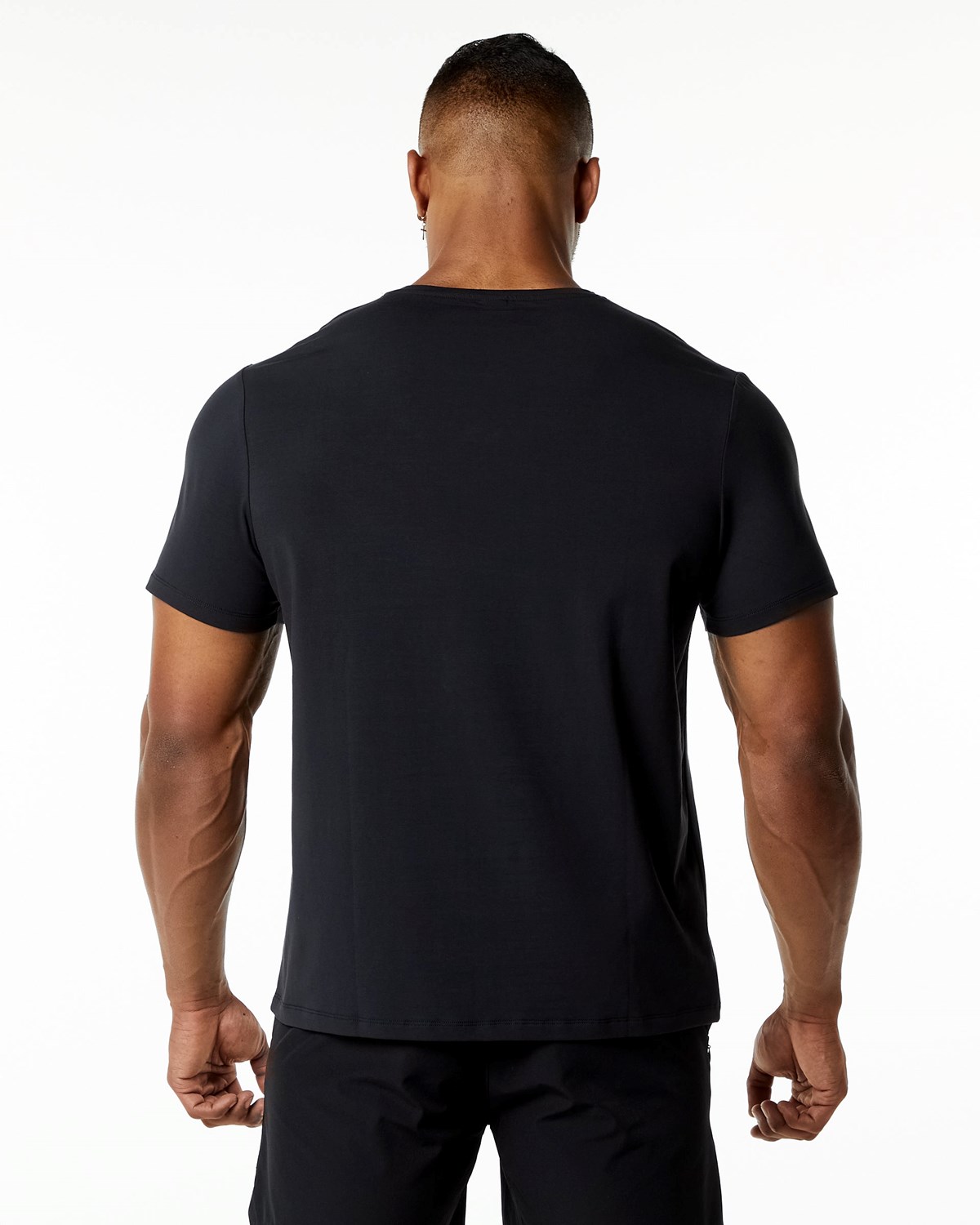 Alphalete Relaxed Fit Tee Blackout | 459-OWVHCE